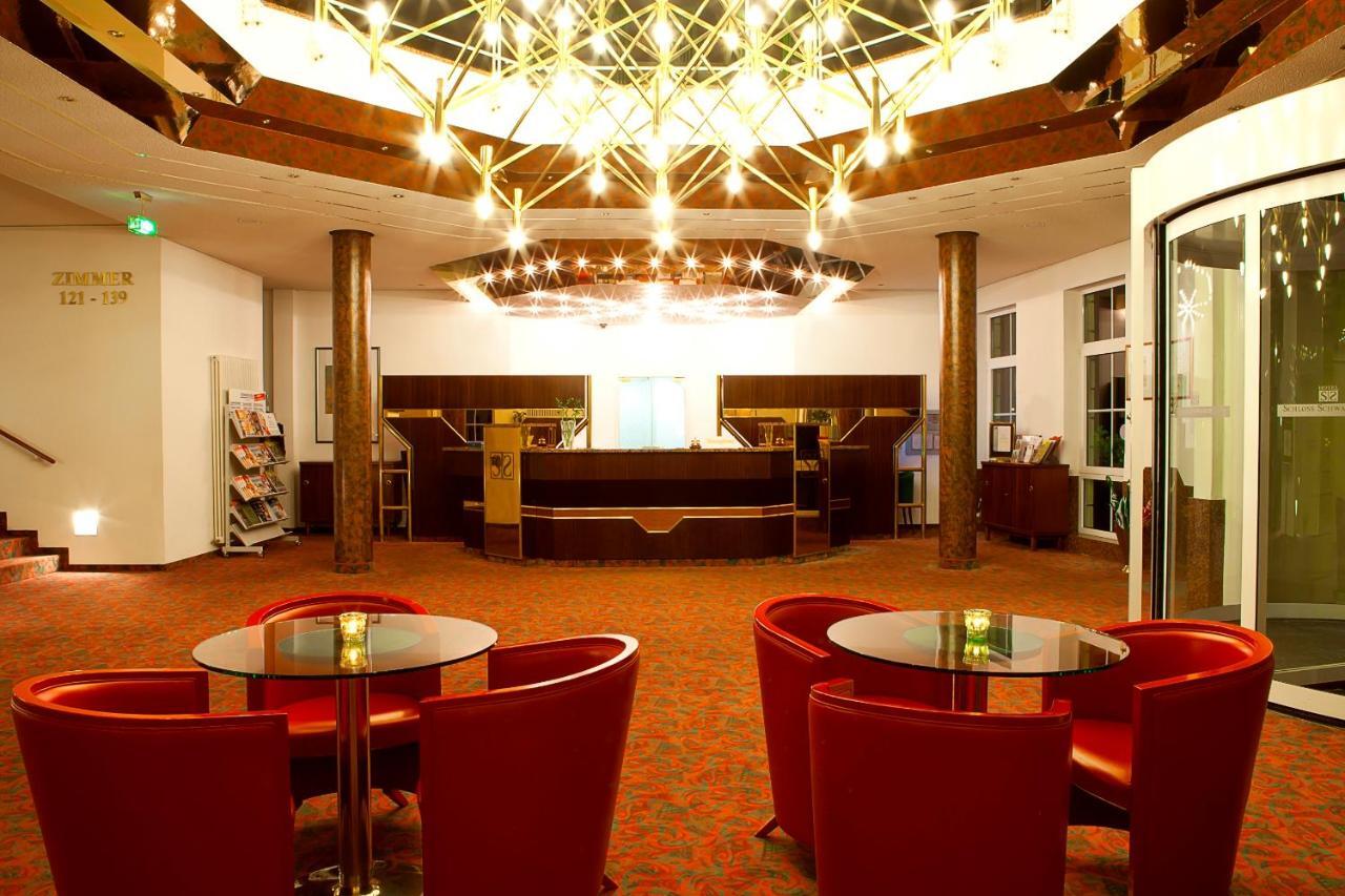 Hotel Schloss Schwarzenfeld Extérieur photo