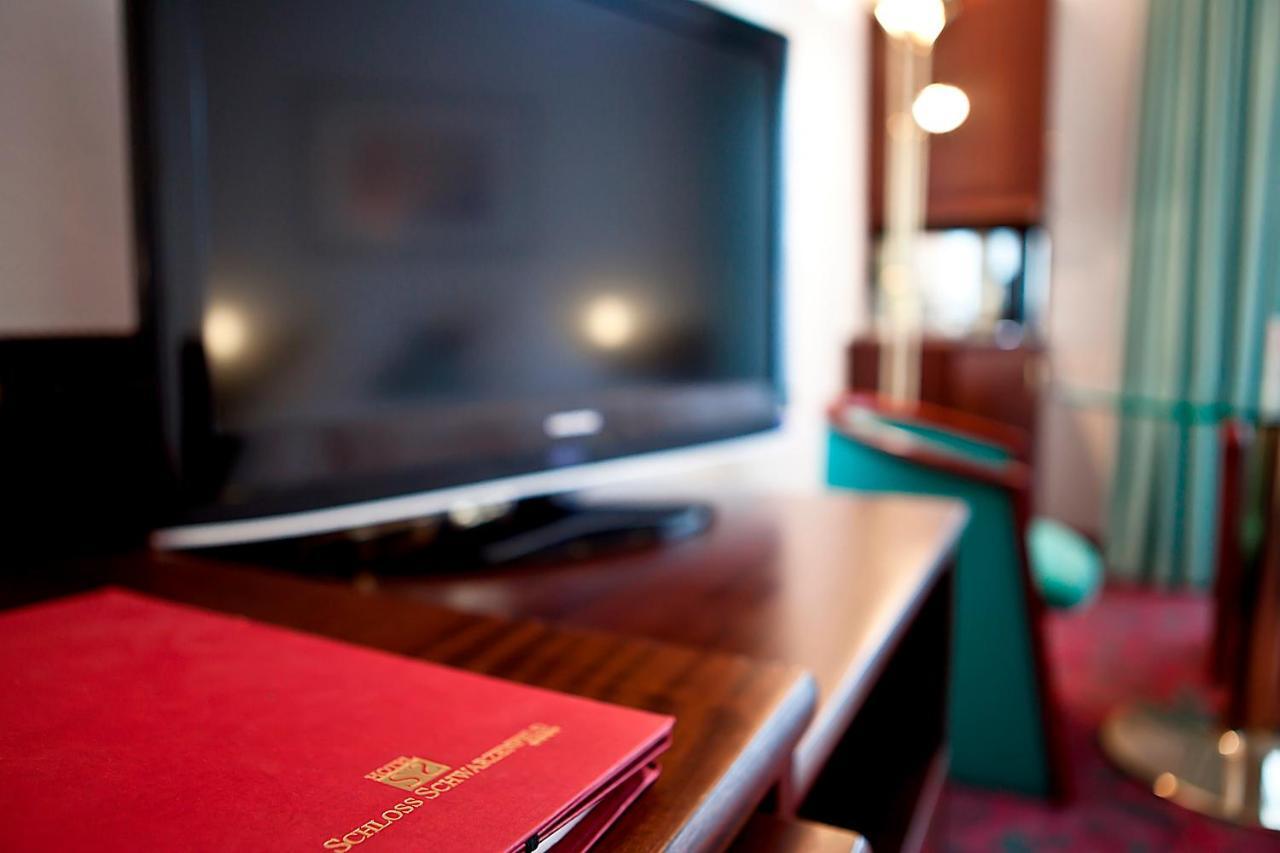 Hotel Schloss Schwarzenfeld Chambre photo
